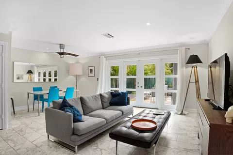 917 NE 3rd St #10, Fort Lauderdale, FL 33301