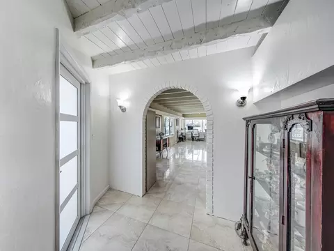 4100 N Circle Dr, Hollywood, FL 33021 photo 1