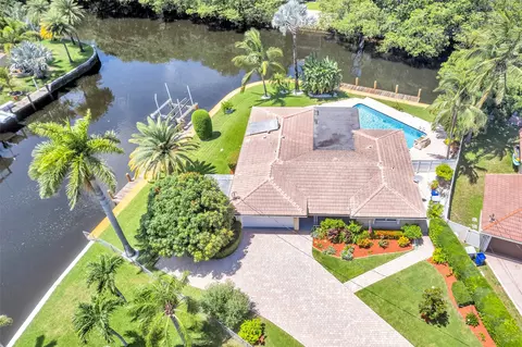 219 SE 3 Ter, Pompano Beach, FL 33060