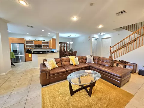 3055 NW 126th Ave #103, Sunrise, FL 33323