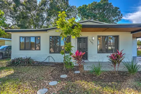 1581 NW 32nd Ave, Lauderhill, FL 33311