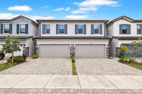 4435 Appleton Cir E, Oakland Park, FL 33309