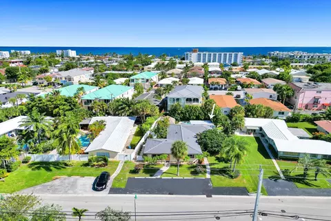 4542 Seagrape Dr, Lauderdale By The Sea, FL 33308