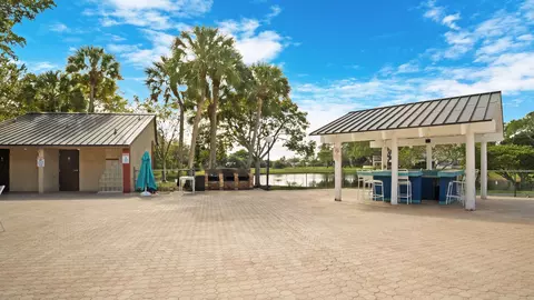 2202 S Cypress Bend Dr #808, Pompano Beach, FL 33069 photo 18