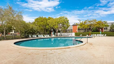 2202 S Cypress Bend Dr #808, Pompano Beach, FL 33069 photo 17