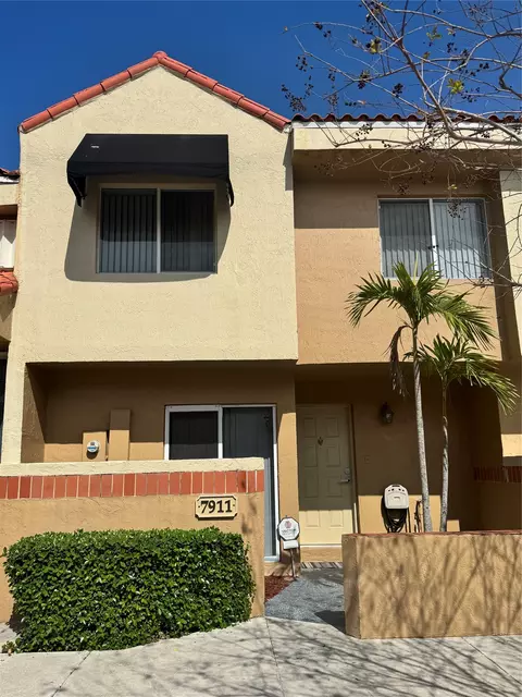 7911 NW 7th Ct #7911, Plantation, FL 33324