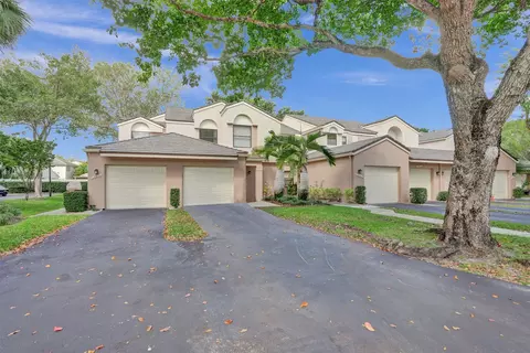 9813 NW 1st Ct #9813, Plantation, FL 33324
