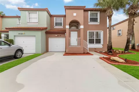 15119 NW 8th St #8, Pembroke Pines, FL 33028