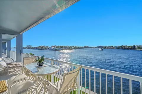 1201 S Riverside Dr #307, Pompano Beach, FL 33062