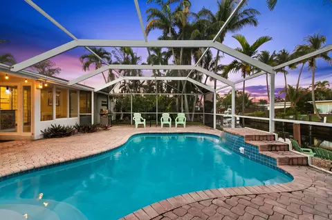 2430 Bimini Ln, Fort Lauderdale, FL 33312