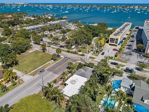 400 45th St, West Palm Beach, FL 33407