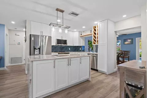 269 SE 3rd Ave, Pompano Beach, FL 33060 photo 13