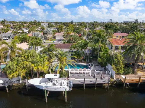 269 SE 3rd Ave, Pompano Beach, FL 33060 photo 3