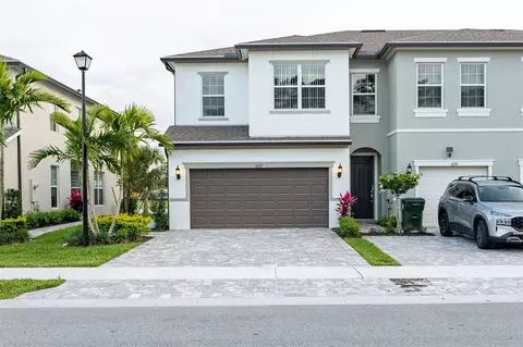 6120 Rancho Ln, West Palm Beach, FL 33415