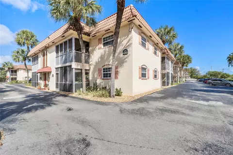 101 E Mcnab Rd #425, Pompano Beach, FL 33060 photo 28