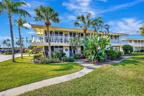 2755 NE 28th Ave #A3, Lighthouse Point, FL 33064