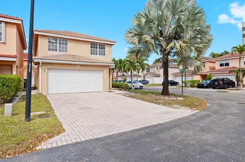 7155 Sienna Ridge Dr, Lauderhill, FL 33319