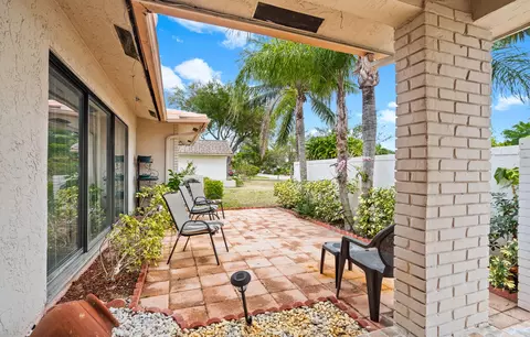 8897 NW 3rd Ct, Coral Springs, FL 33071 photo 6