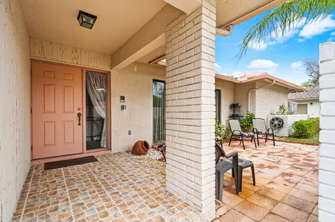 8897 NW 3rd Ct, Coral Springs, FL 33071 photo 4