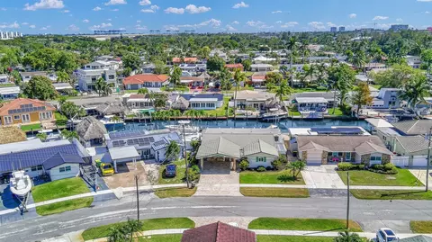 818 Argonaut Isle, Dania Beach, FL 33004 photo 9