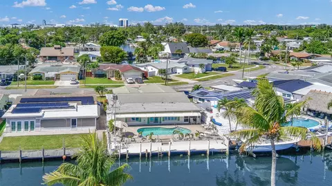 818 Argonaut Isle, Dania Beach, FL 33004 photo 12