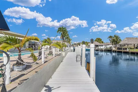 818 Argonaut Isle, Dania Beach, FL 33004 photo 3