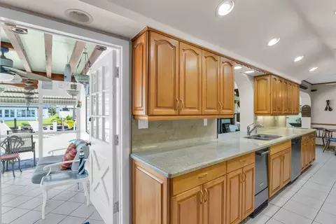 818 Argonaut Isle, Dania Beach, FL 33004 photo 34