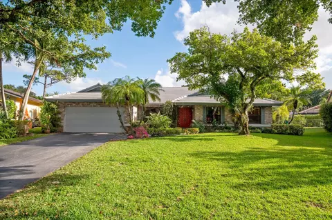 8556 NW 50th Dr, Coral Springs, FL 33067