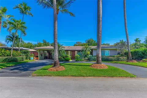4110 NE 17th Ter, Oakland Park, FL 33334