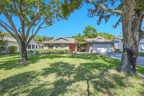 9157 NW 21st St, Coral Springs, FL 33071