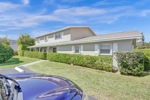 923 SE 10th St #3A, Deerfield Beach, FL 33441