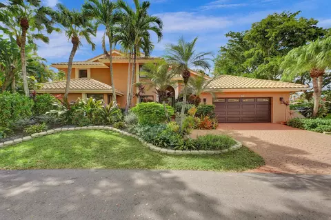 901 SW 88 Ter, Plantation, FL 33324