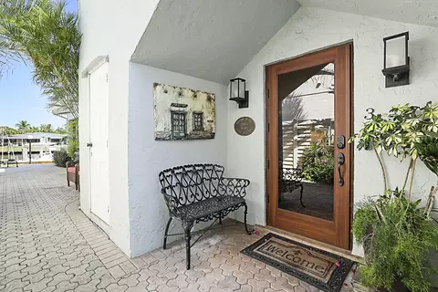 2743 NE 28th Ct #3, Lighthouse Point, FL 33064 photo 3