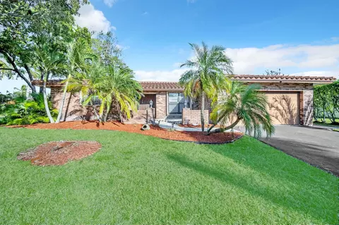 2877 NW 122nd Ave, Coral Springs, FL 33065