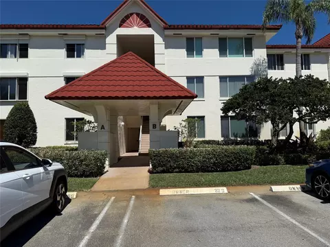 110 Half Moon Cir #A1, Hypoluxo, FL 33462