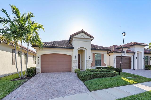 8684 E Baypoint Cir, Parkland, FL 33076