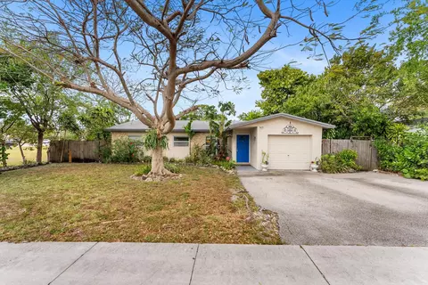 4031 NW 2nd Ave, Boca Raton, FL 33431
