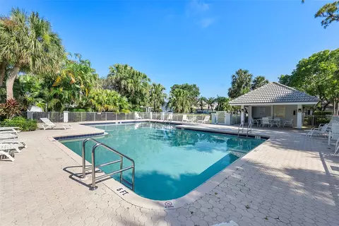 5486 Pine Ln, Coral Springs, FL 33067 photo 19