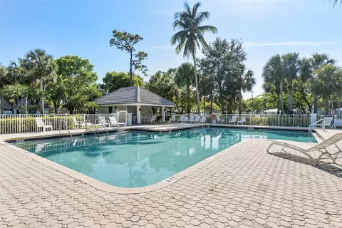 5486 Pine Ln, Coral Springs, FL 33067 photo 18