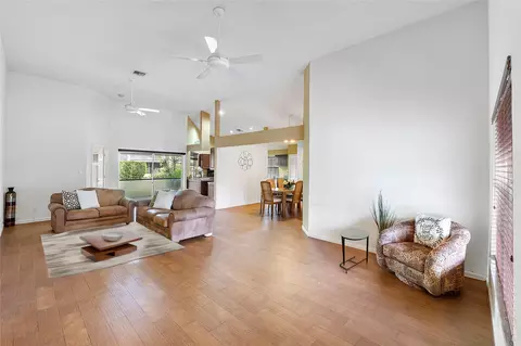 5486 Pine Ln, Coral Springs, FL 33067 photo 2