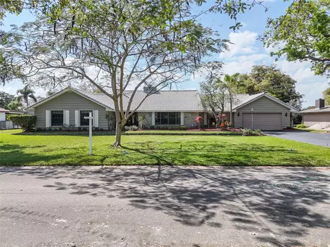 2720 NW 107th Ave, Coral Springs, FL 33065
