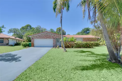286 NW 83rd Ln, Coral Springs, FL 33071