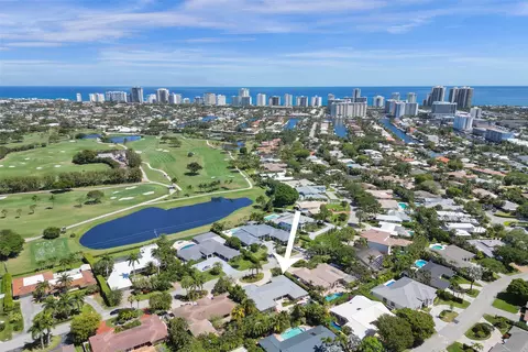 2648 NE 37th Dr, Fort Lauderdale, FL 33308