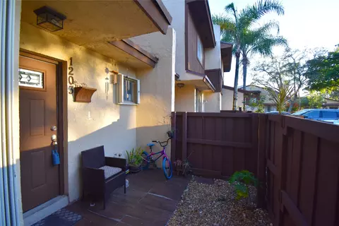 1203 Hampton Blvd, North Lauderdale, FL 33068 photo 3