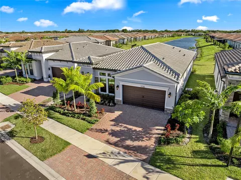 7726 Seacoast Dr, Parkland, FL 33067