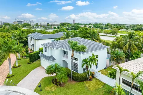 1650 SW 2nd Ave, Boca Raton, FL 33432