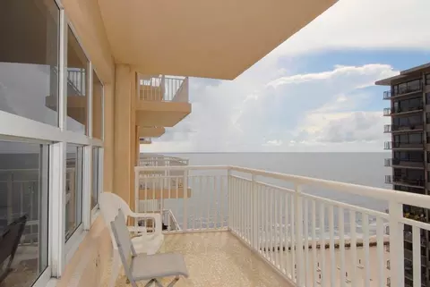 3850 Galt Ocean Dr #1204, Fort Lauderdale, FL 33308