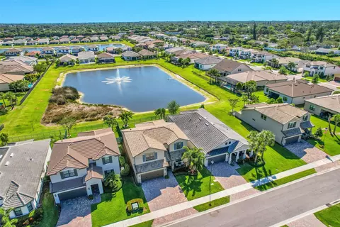 5000 Cavelletti Rd, Greenacres, FL 33467