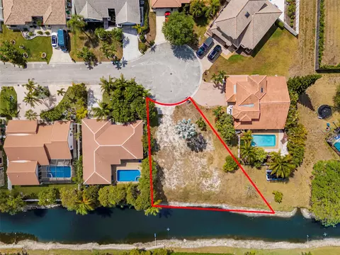 5939 NW 52nd St, Coral Springs, FL 33067