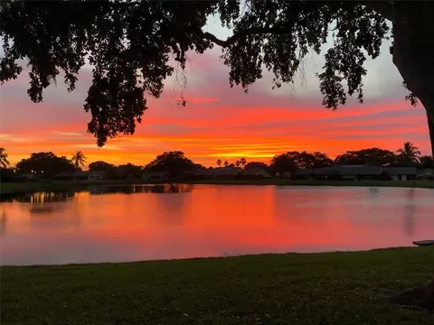 5647 E Parkwalk Cr #5647, Boynton Beach, FL 33472